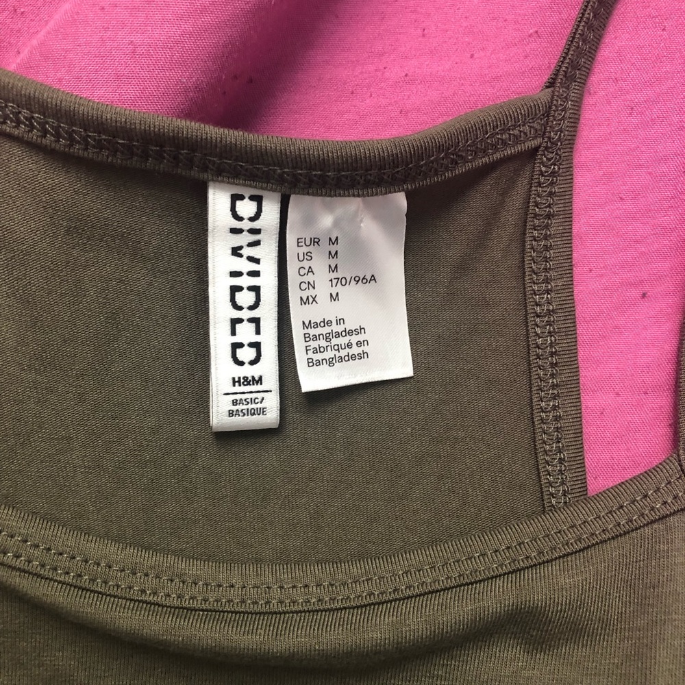 never worn - Picture 2 of 2